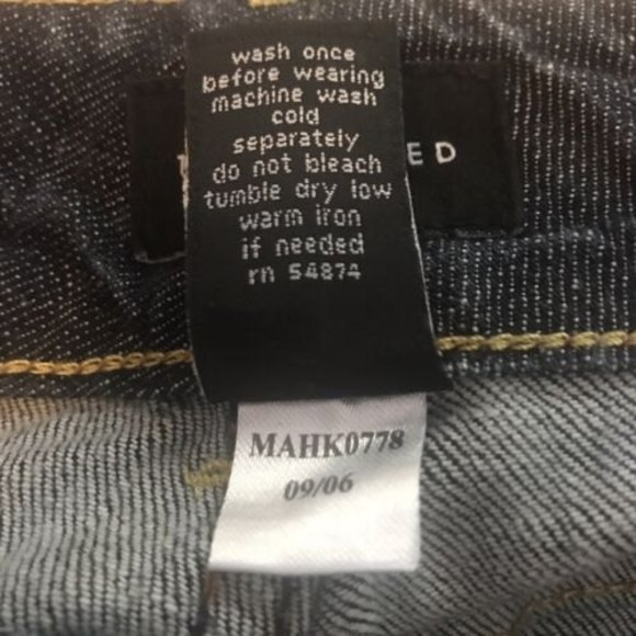 The Limited Womens Bootcut Dark Blue Jeans Mid Rise Dark Wash Slub Size 12L Y2K - Picture 8 of 8